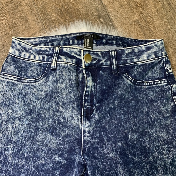 🍀FOREVER 21 Stone Washed High Waist Skinny Jeans - Picture 2 of 7